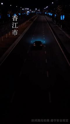 《笼中雀》